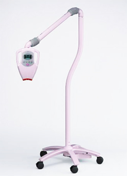 ホワイトニング　コスモブルー